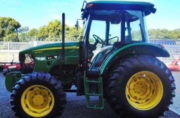 Trator john deere 5078 e 4x4 ano 2014