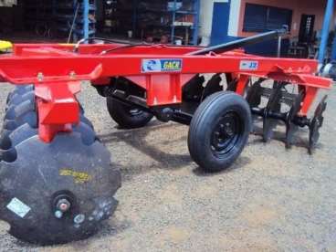 Trator massey ferguson 275x 4x4 ano 2000