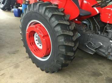 Trator massey ferguson 65 x 4x2 ano 1977