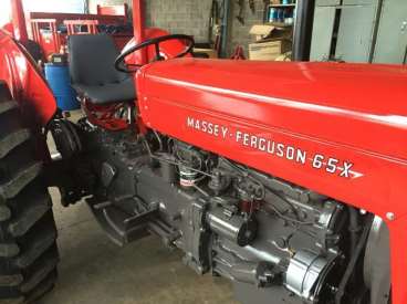 Trator massey ferguson 65 x 4x2 ano 1977