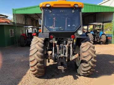 Valtra a750 ano 2012 cabinado valtra a750 2012