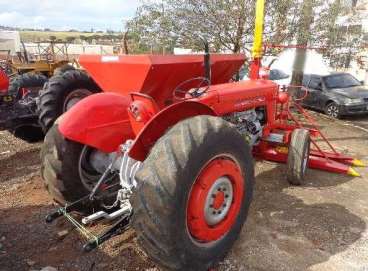 Trator massey ferguson 65 x 4x2 ano 70