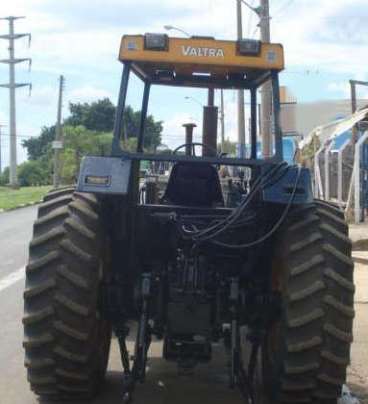 Valtra valmet 885 4x4 ano 1998