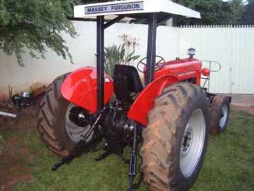 Trator massey 65x4x2 1972