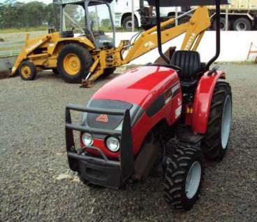 Trator agricola 4100/4 2009 com 919 horas