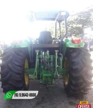 Trator john deere 6415 4x4 ano 07