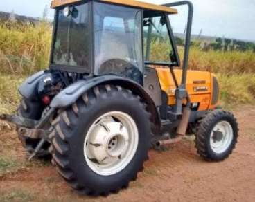 Valtra bf 75 4x4, com redutor ano 2010