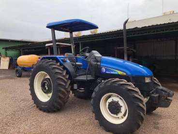 Trator de pneus agricola new holland tl 95