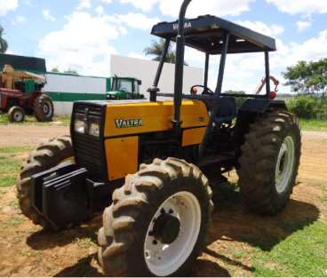 Trator valtra valmet 785 4x4 ano 2005