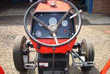 Trator massey ferguson 235 4x2 ano 78