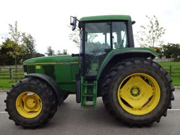 John deere 6800