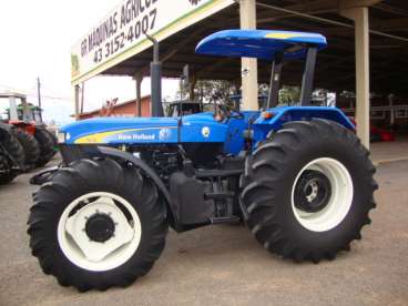 Trator new holland - 7630 - 4x42010/2011