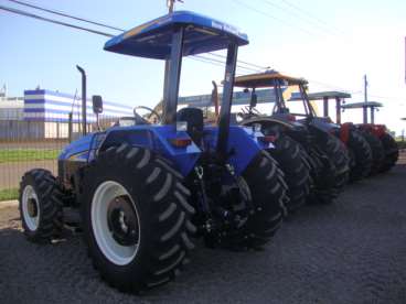 Trator new holland -tl75e - 4x42010