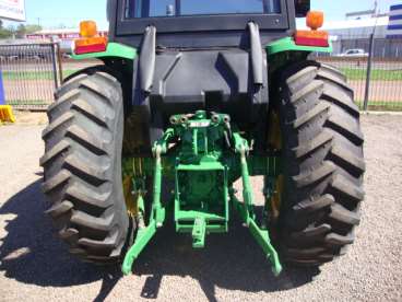 John deere - 5700 - 4x4 2002