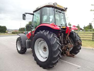 Tractor massey ferguson 5455