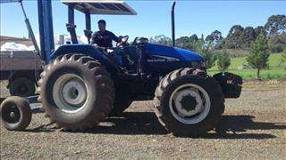 Trator - new holland - new ts 110