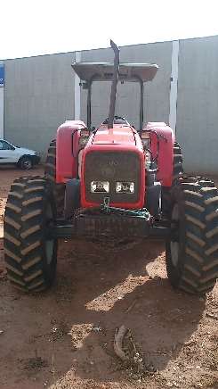 Trator mf 5310 4x4 - 2002 (3.452hs)