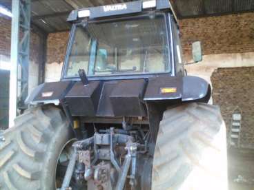 Trator valtra 1680 - 00/00