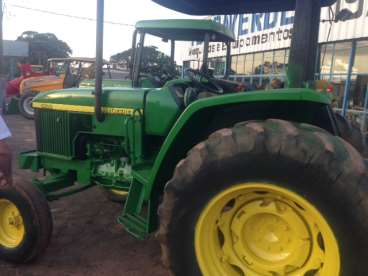 Tratores john deere 5600 2000