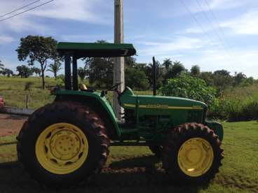 Tratores john deere 5605 4x4 2010