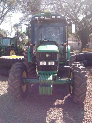 Tratores john deere 6125 e 4x4 com cabine aral