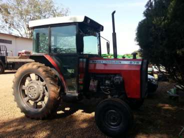 Tratores massey ferguson 275 4x2 cabinado 1981