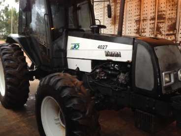 Tratores valtra bm110 2006